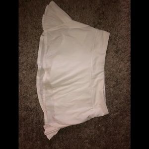 White lulu lemon skirt with built in shorts